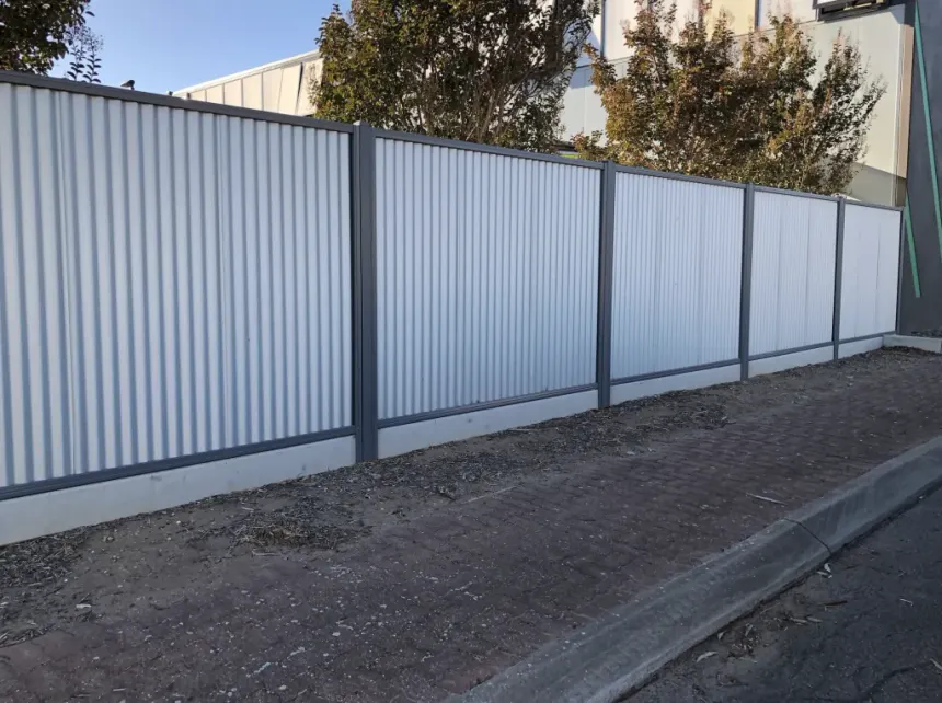 Colorbond boundary fence installed in Tarneit